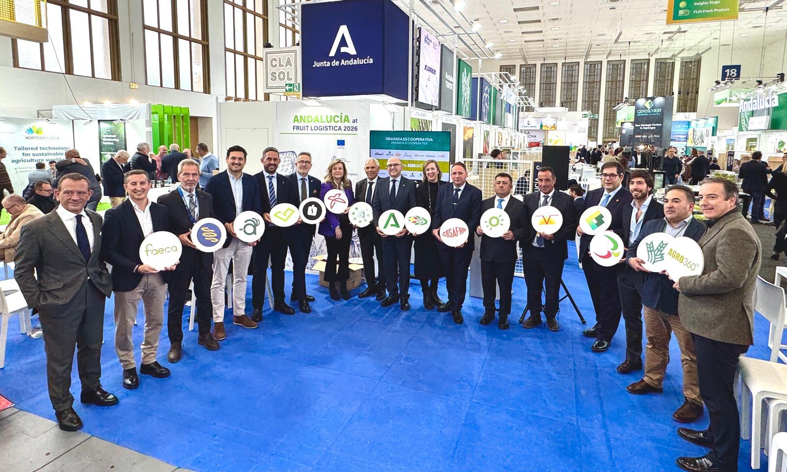 El Puerto de Motril, socio estratégico del sector hortofrutícola en Fruit - Noticia Puerto de Motril